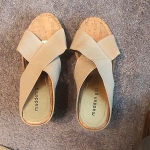 MADDEN GIRL platform sandals with cork heels and wide elastic straps crisscross